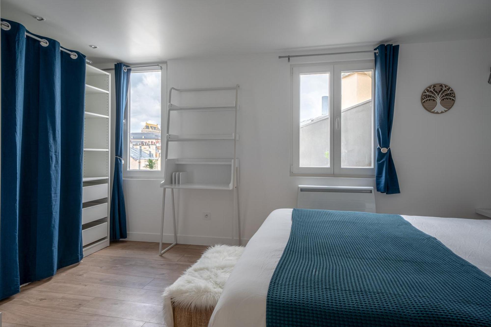 Le Soleil Charme & Vue Chapelle Royale Apartment Versailles